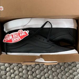 Vans Old School Zip (Black and Gold)